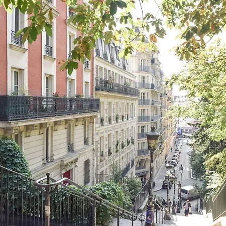 Loft Haussmannien, Montmartre & Sacre Coeur Apartmán