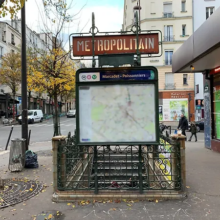 Apartmán Loft Haussmannien, Montmartre & Sacre Coeur Paříž